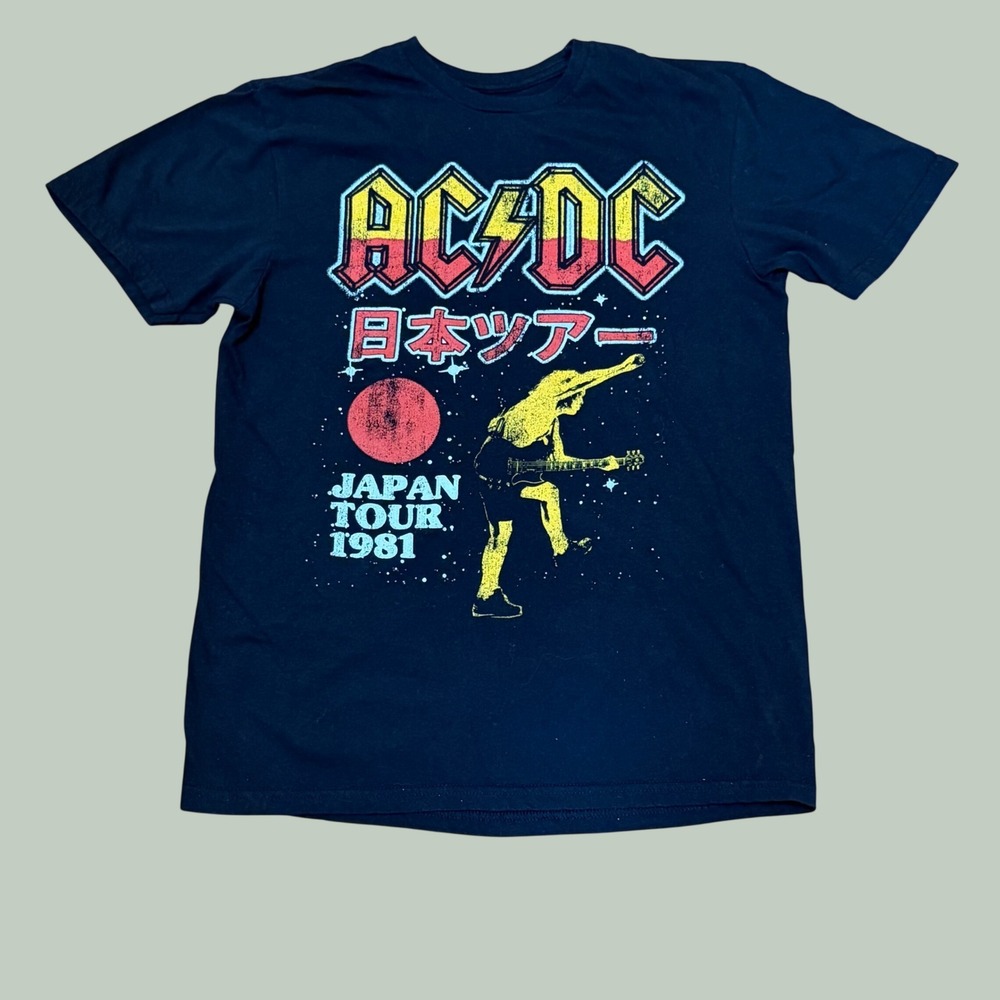 AC/DC Japan Tour 1981 Graphic T-Shirt Black Cotton Rock Band Tee Mens Medium
